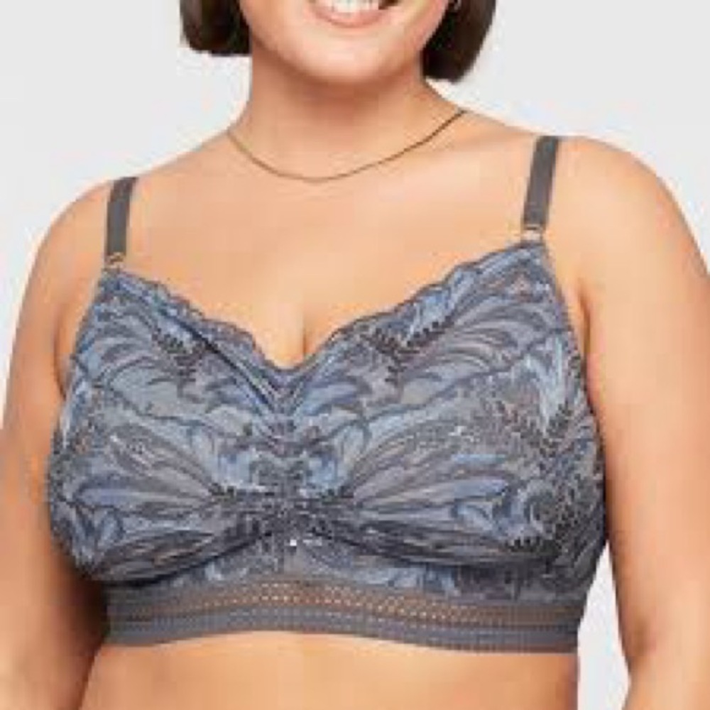 Montelle/NWOT Cup-Sized Lace Bralette Sz 36B